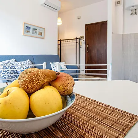 200 Mt Dal Mare - Relax Con Terrazzo E Vista