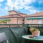 Apartamento 200 Mt Dal Mare - Relax Con Terrazzo E Vista Borgio Verezzi